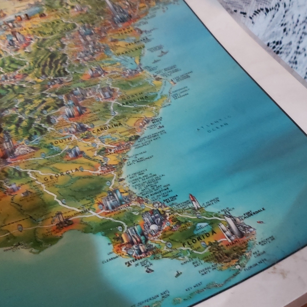Laminated Map of the United State. - Picture 3 of 9